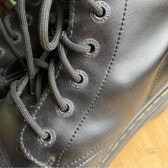 Dr Doc Martens Black Luana Womens Leather Boots Size 9 - Picture 2 of 11